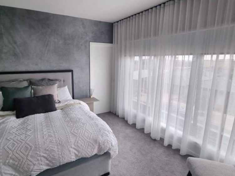 S - Fold Curtains sev