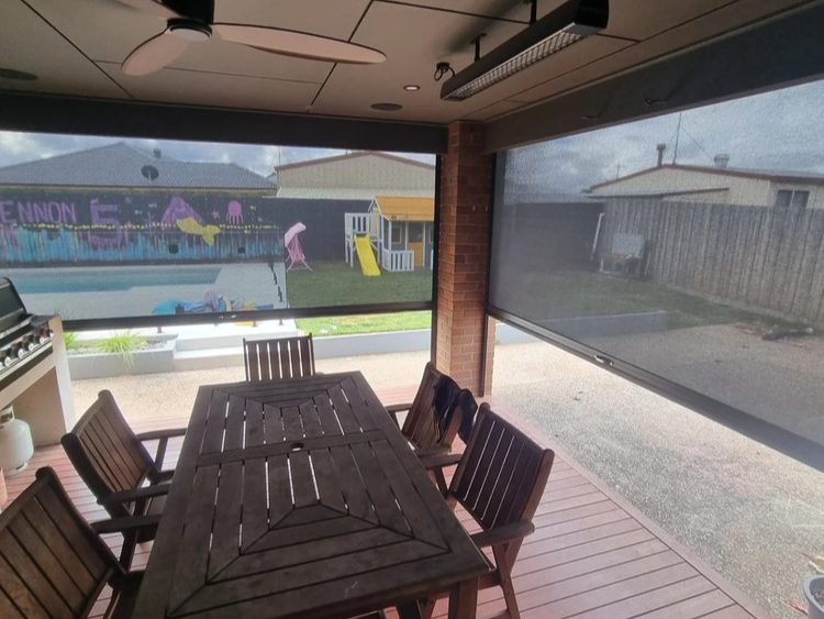 Zipscreen Blinds serv